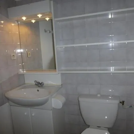 Studio A Avec Double Exposition, Balcon, Parking Couverte Et Acces Internet - Fr-1-512-225 Apartment Brides-les-Bains
